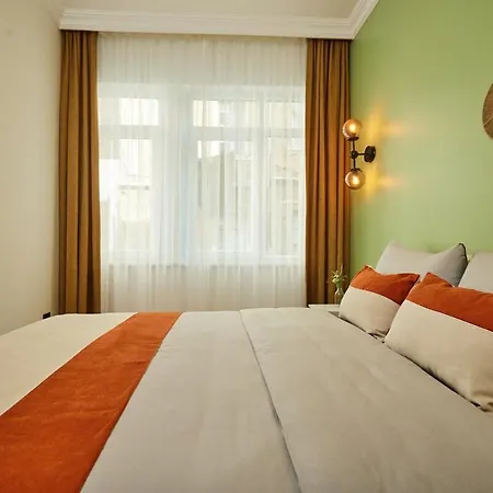 Galata Retreat 2 Bedrooms, 2 Ac, 2 Bath Стамбул